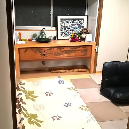 Guesthouse Oasis Осака Екстер'єр фото