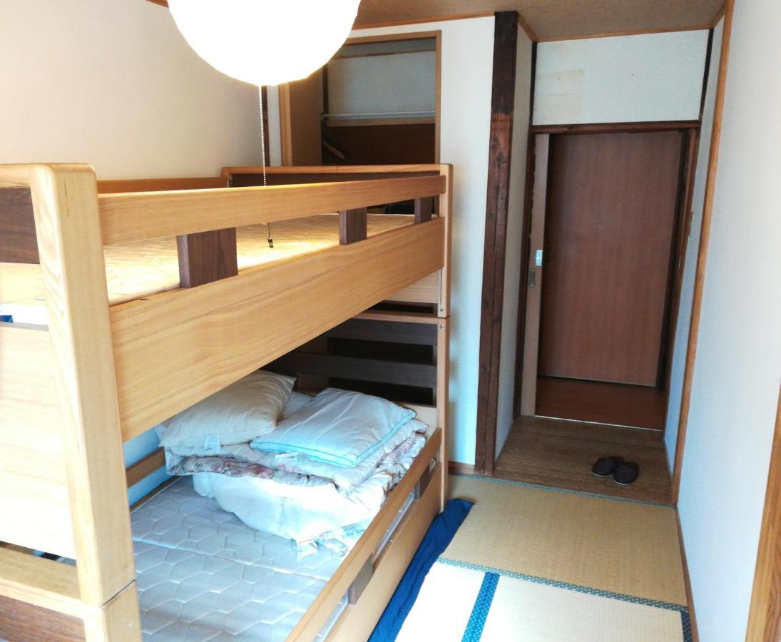 Guesthouse Oasis Осака Екстер'єр фото