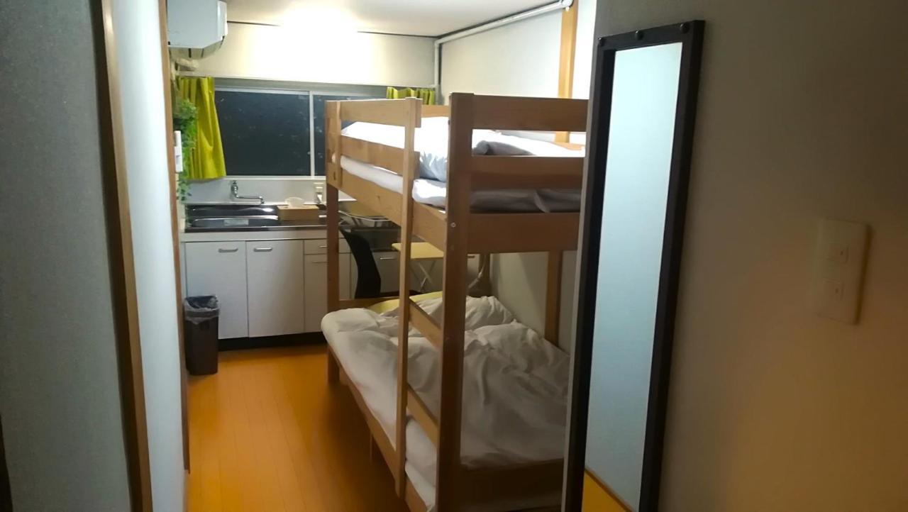 Guesthouse Oasis Осака Екстер'єр фото