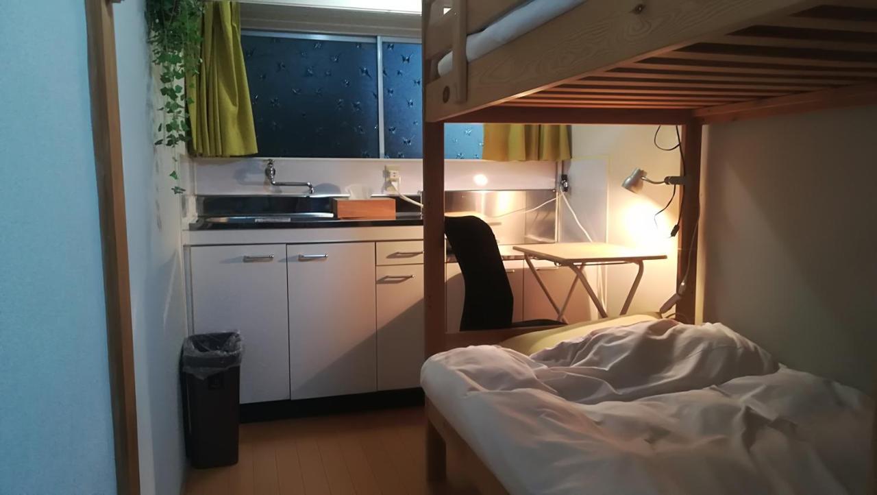 Guesthouse Oasis Осака Екстер'єр фото